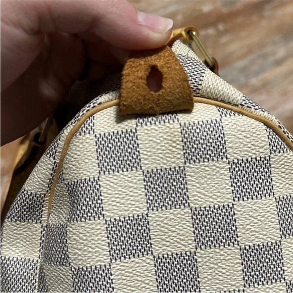 Louis Vuitton Damier Azur Handbag - Picture 10 of 16